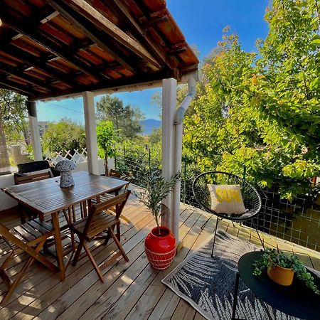 Joli Studio Maisonnette A 100M De La Plage Портисио Екстериор снимка