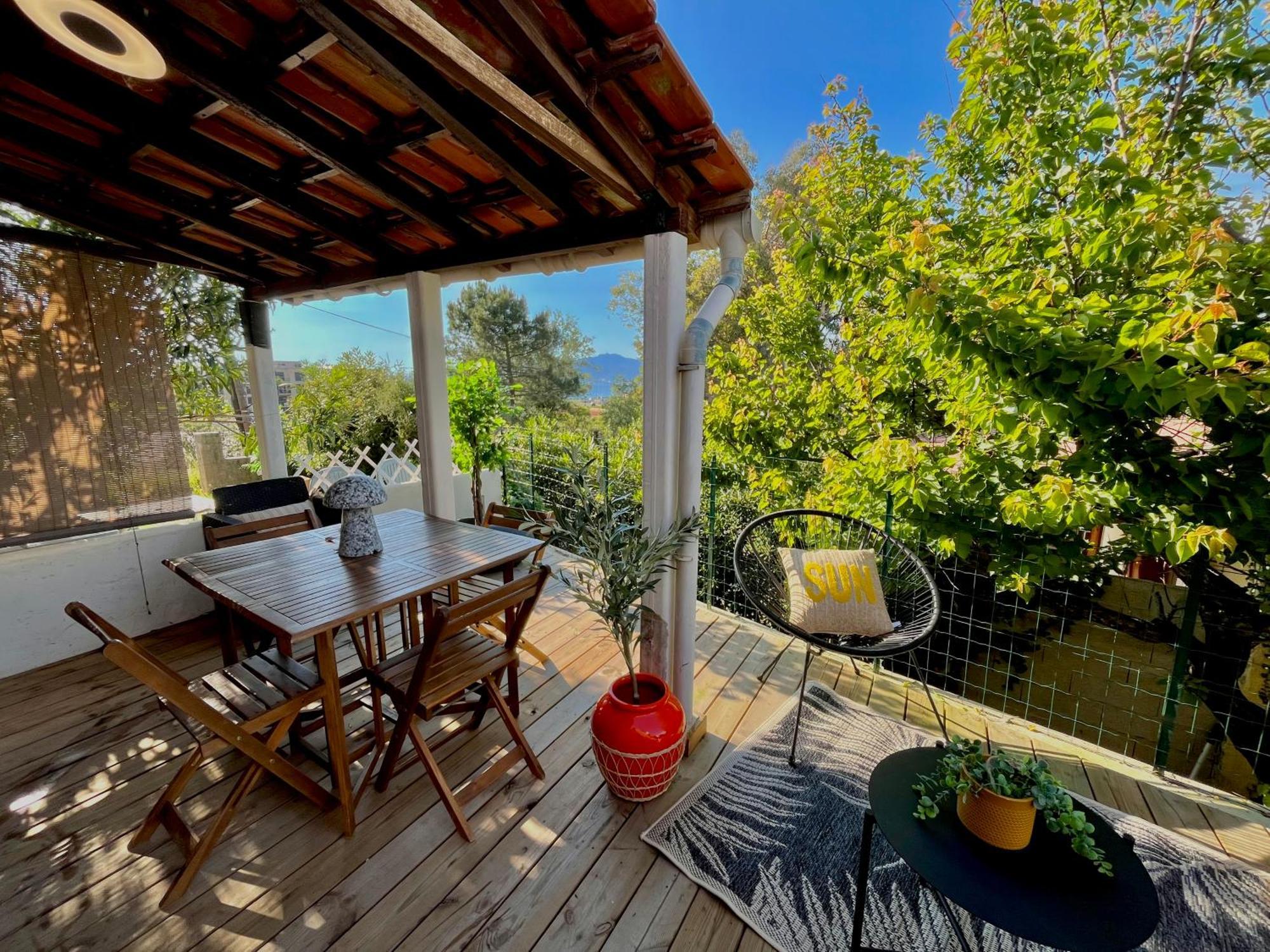 Joli Studio Maisonnette A 100M De La Plage Портисио Екстериор снимка